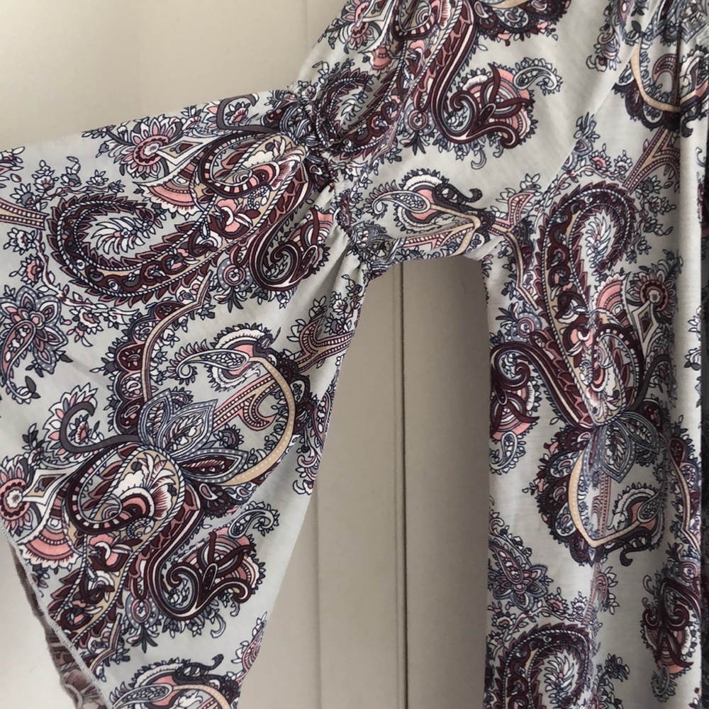 Paisley 3/4 Sleeve Top - Picture 3 of 3